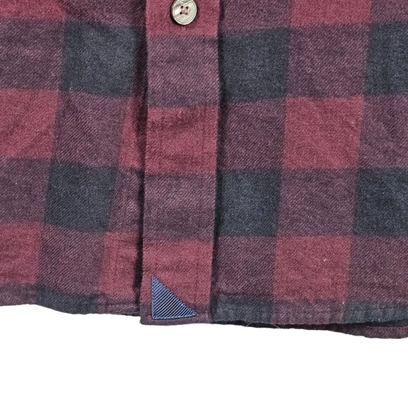 UnTuckit Men M Red Black Check Plaid Country Western Farmer Casual Outdoor Shirt - Picture 7 of 11